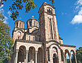 L'église Saint-Marc de Belgrade, exemple d'architecture serbo-byzantine, qui s'inspire des monuments médiévaux serbes basés sur l'école byzantine, témoignant d'une volonté de réaffirmation de l'identité serbe.