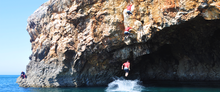 Sequence of a DWS climber making an "Armchair Landing". Deep Water Solo Spot, Algarve Portugal .png