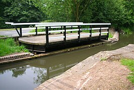 Drayton swivel bridge, Birmingham and Fazeley Canal (C)