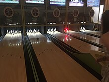 A mini duckpin alley in Pittsburgh, Pennsylvania Duckpin bowling in Pittsburgh 03.jpg