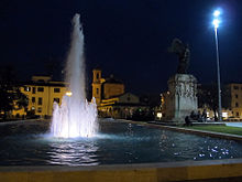 Fontana di Piazza della Vittoria (ora smantellata)