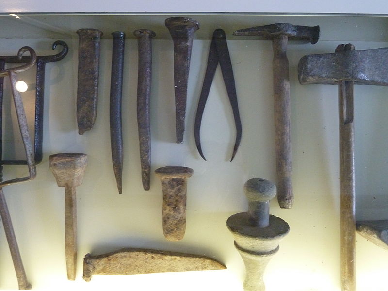 File:Exhibits at the Circassian Heritage Center in Kfar-Kama P1150652.JPG