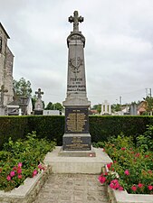 Le monument aux morts.