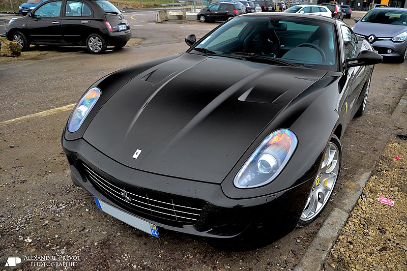 File:Ferrari 599 GTB Fiorano black front.jpg