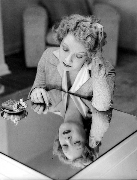 File:Film star Helen Twelvetrees, ca. 1936-7.jpg