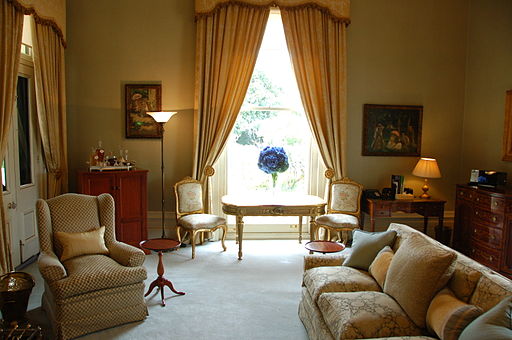 Government House Trendy Sitting Room (8415287951) (2)