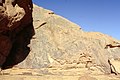 نقوش صخرية بالصحراء الجزائرية