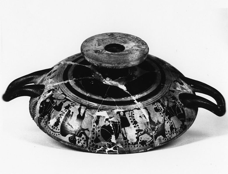 File:Greek - Black-figured Kylix - Walters 48360 - Bottom.jpg