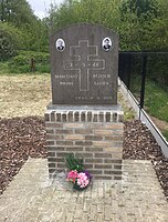 Memorial to French resistance fighters Marchant and Olivier, shot by the SS near Hill 60 (Ypres) in 1944.