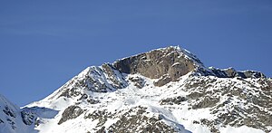The rear Daunkopf from the east, the Daunjoch on the left