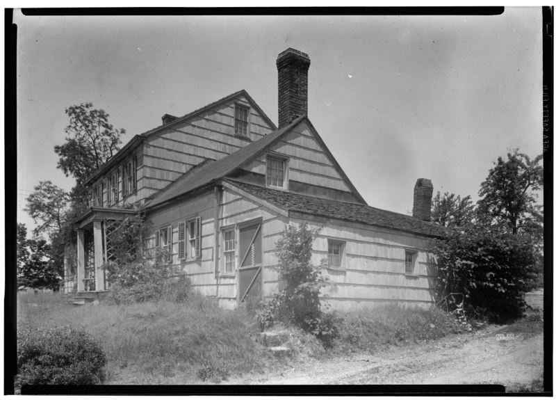 File:Historic American Buildings Survey, E. P. McFarland, Photographer July 1936, EXTERIOR VIEW FROM EAST (SIDE). - Stephen Verity Homestead, Montauk Highway and Washington Avenue, HABS NY,30-SEAF,1-5.tif