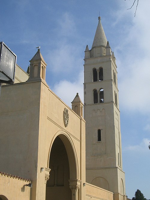 Image: Huntington Beach High School tower