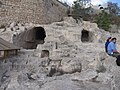 שרידים מקברי בית דוד, שנחשפו ב-1914 על ידי ריימון וייל בחפירות בעיר דוד (השערה)