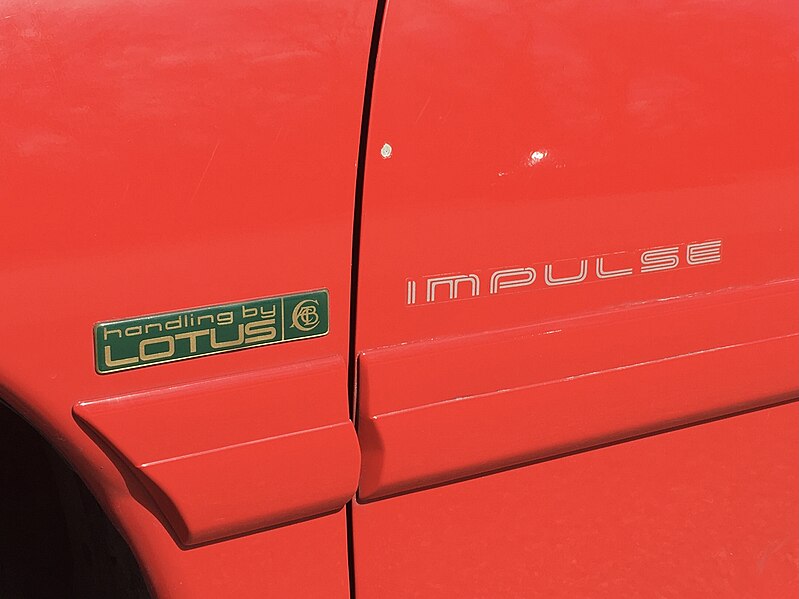 File:Isuzu Impulse JT22 badging.jpg