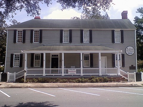Jackson-Clark-Bessent-MacDonell-Nesbitt House c.1801 within St. Marys Historic District