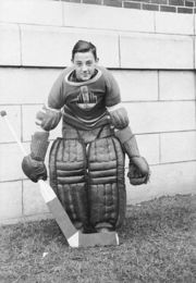 Jacques Plante Jacques Plante 1944-1945.jpg