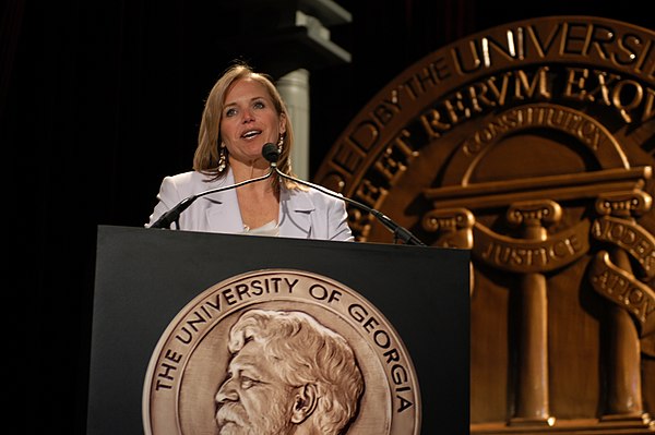 Katie Couric hosting the 63rd annual Peabody Awards luncheon in 2004 at the Waldorf Astoria Hotel in New York City