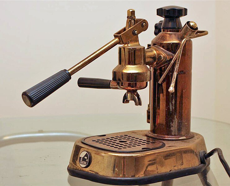 File:La Pavoni Europiccola.jpg