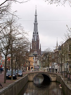 Leeuwarden - Voorstreek met Bonifatiustoren.jpg