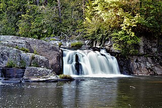 Linville Falls Waterfall located in the Blue Ridge Mountains