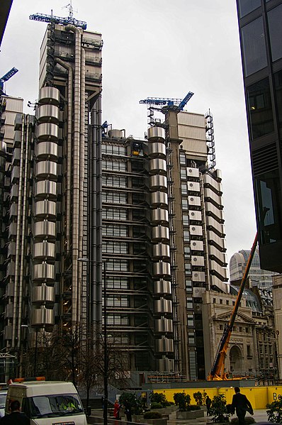 File:London - St. Mary Axe - Lloyd's Building 1986 Richard Rogers.jpg