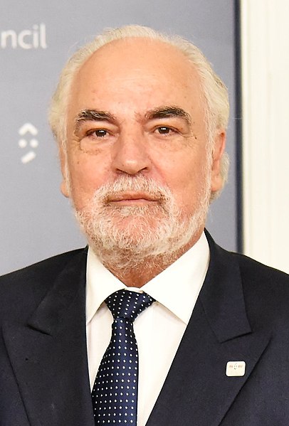 File:Louis Grech (cropped).jpg