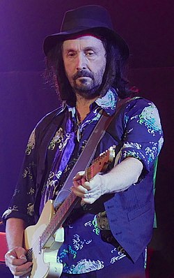 Mike Campbell: Amerikansk gitarrist