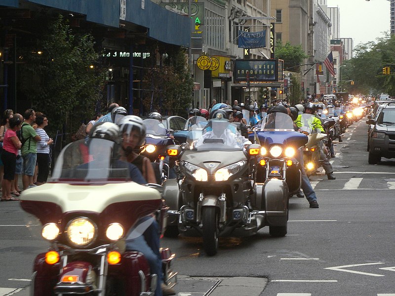 File:Motorcycle parade Bwy 54 jeh.jpg