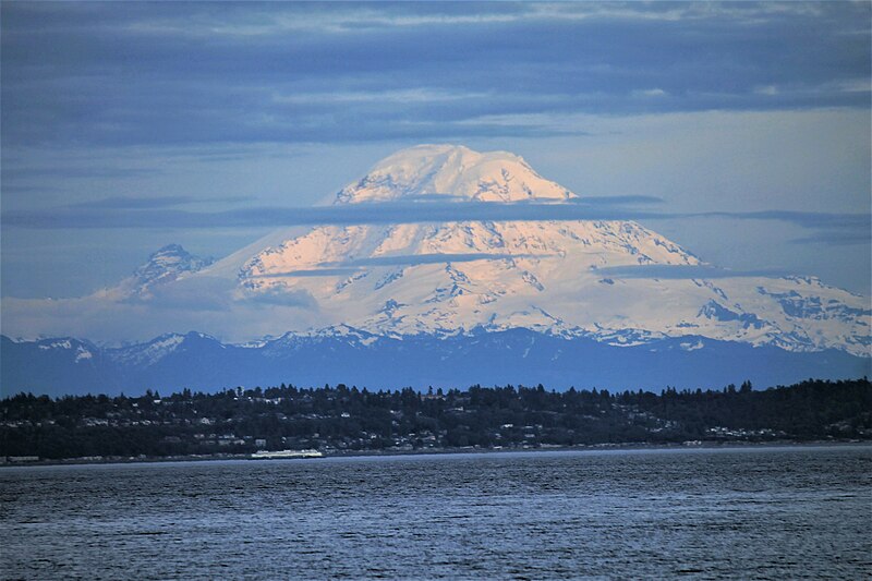 File:Mt. Rainier seen from Bainbridge Island.jpg