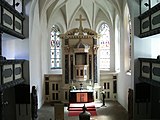 Blick zum Altar von der ersten Empore