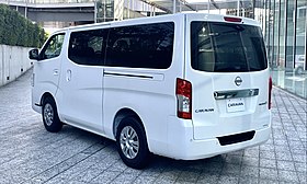 Nissan Caravan (E26), left-rear, 2022.jpg