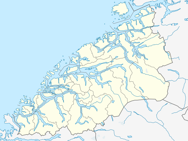 Mapa konturowa Møre og Romsdal, w centrum znajduje się punkt z opisem „MOL”