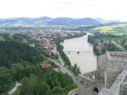 Strečno desa dilihat dari Strečno Castle