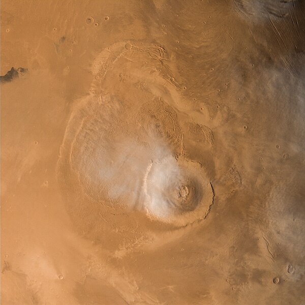 File:Olympus Mons on Mars - April 11 2016 (37388891542).jpg