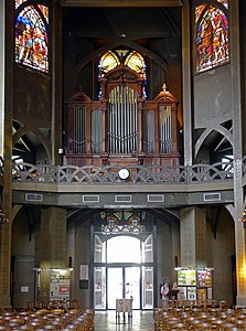 P1270074 Paryż XVIII Eglise St-Jean organy rwk.jpg