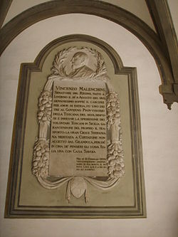 Palazzo Malenchini Alberti, curte, placa Vincenzo Malenchini.JPG