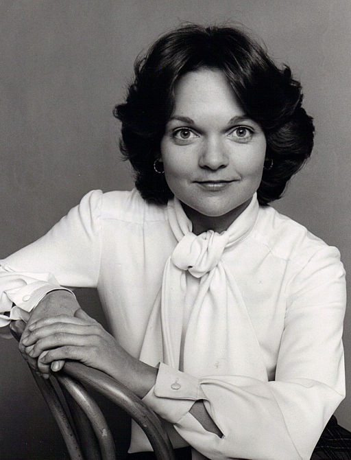 Pamela Reed 1977