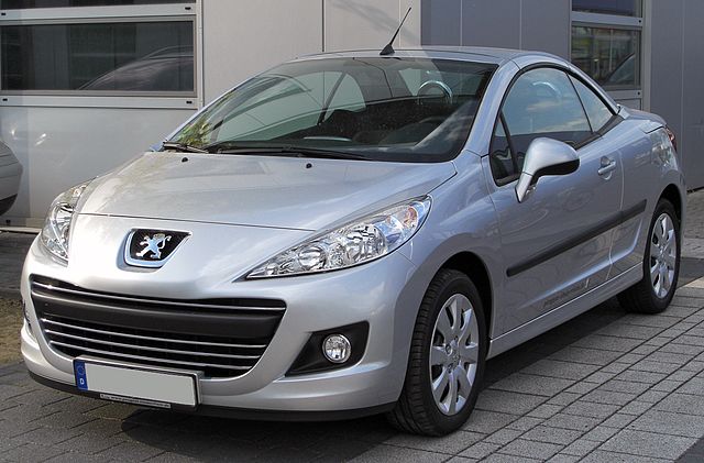 File:Peugeot 207 Facelift front 20100402.jpg - Wikimedia Commons