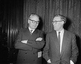 Piet Esser & Han G. Hoekstra (1957)