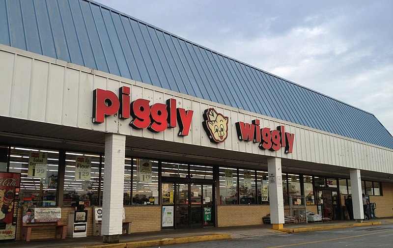 File:Piggly Wiggly Jacksonville, NC (7848973616).jpg