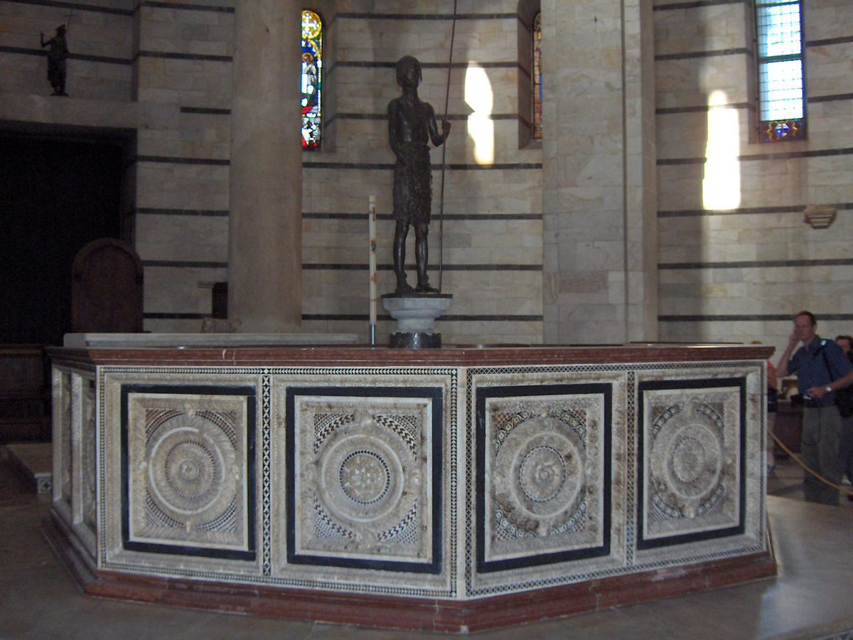 File:Pisa.Baptistery.font01.jpg