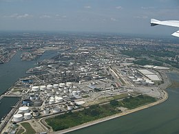 Refinería Porto Marghera - panoramio.jpg