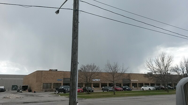 File:Possible tornado Oakville.jpg