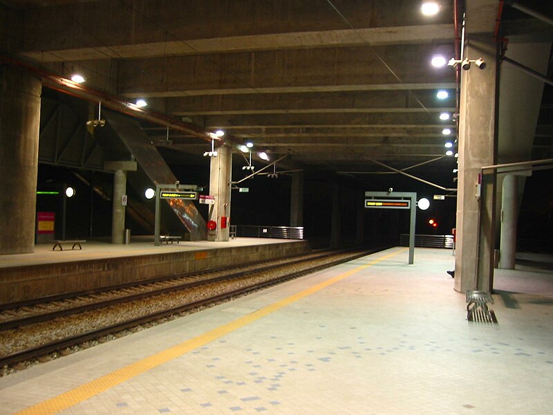 File:PutrajayaERLStation.JPG