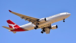 Qantas: Storia, Identità aziendale, Cabina