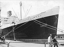 RMS Queen Mary in Southampton, June 1960 QueenMary1956.jpg