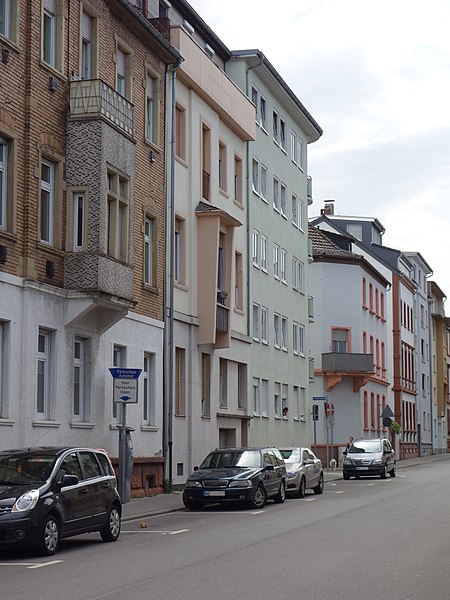 File:Renzstraße 20 - 22 Worms 2019 N.jpg