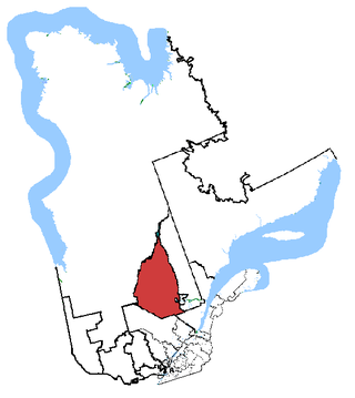 <span class="mw-page-title-main">Roberval—Lac-Saint-Jean</span> Federal electoral district in Quebec, Canada