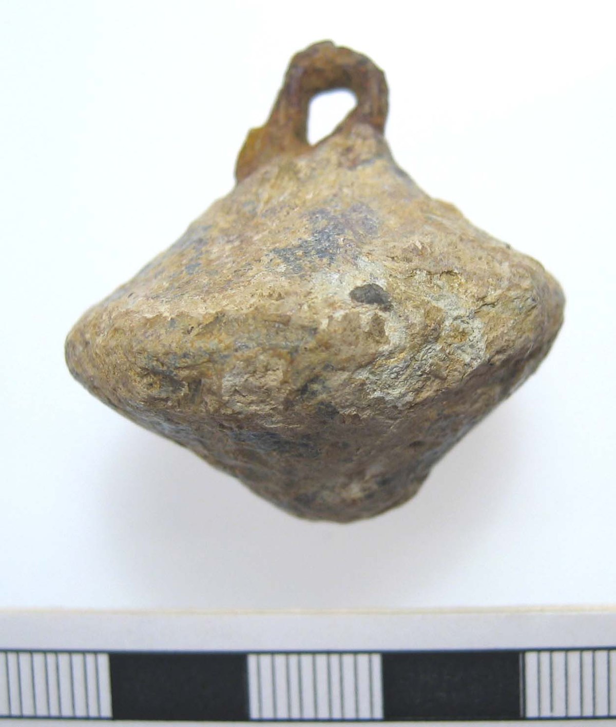 File:Roman lead steel-yard weight (FindID 87754).jpg - Wikimedia