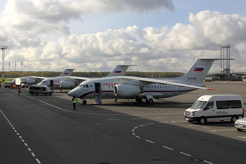 File:Rossiya Antonov An-148-100B Dvurekov-24.jpg